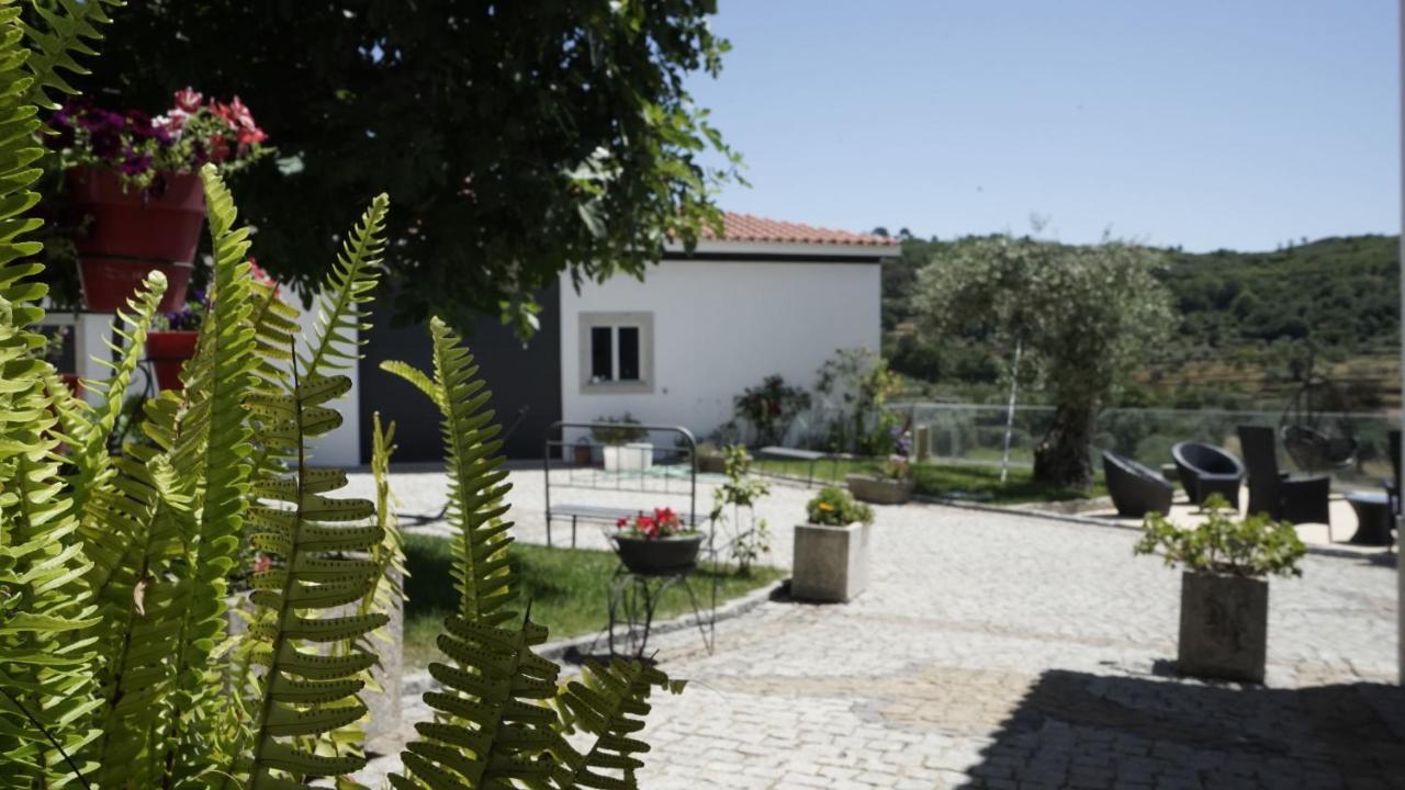 Casas Do Aidro Guest House Freches ภายนอก รูปภาพ